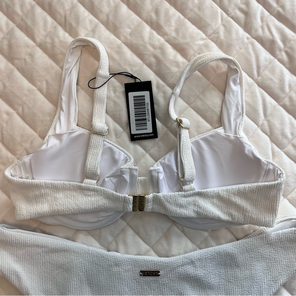 NWT Vetchy Laguna white textured Bikini Set Size Large - Picture 5 of 10
